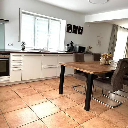 Apartmán In Winterscheid Im Eg Mit Garten Und Klima Ruppichteroth
